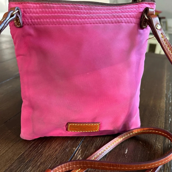 Dooney & Bourke cross body bag - Picture 10 of 12
